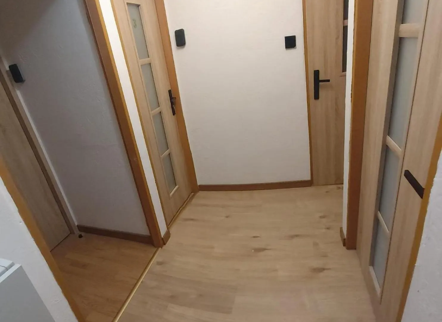 Kwatera prywatna 2050 Zwycięstwa 23 - Tanie Pokoje - samodzielne zameldowanie - self check in Poznań Polska